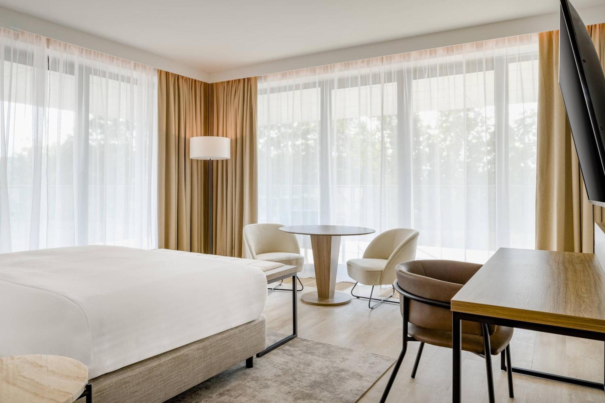 Ac Hotel By Marriott Cracovia Exterior foto