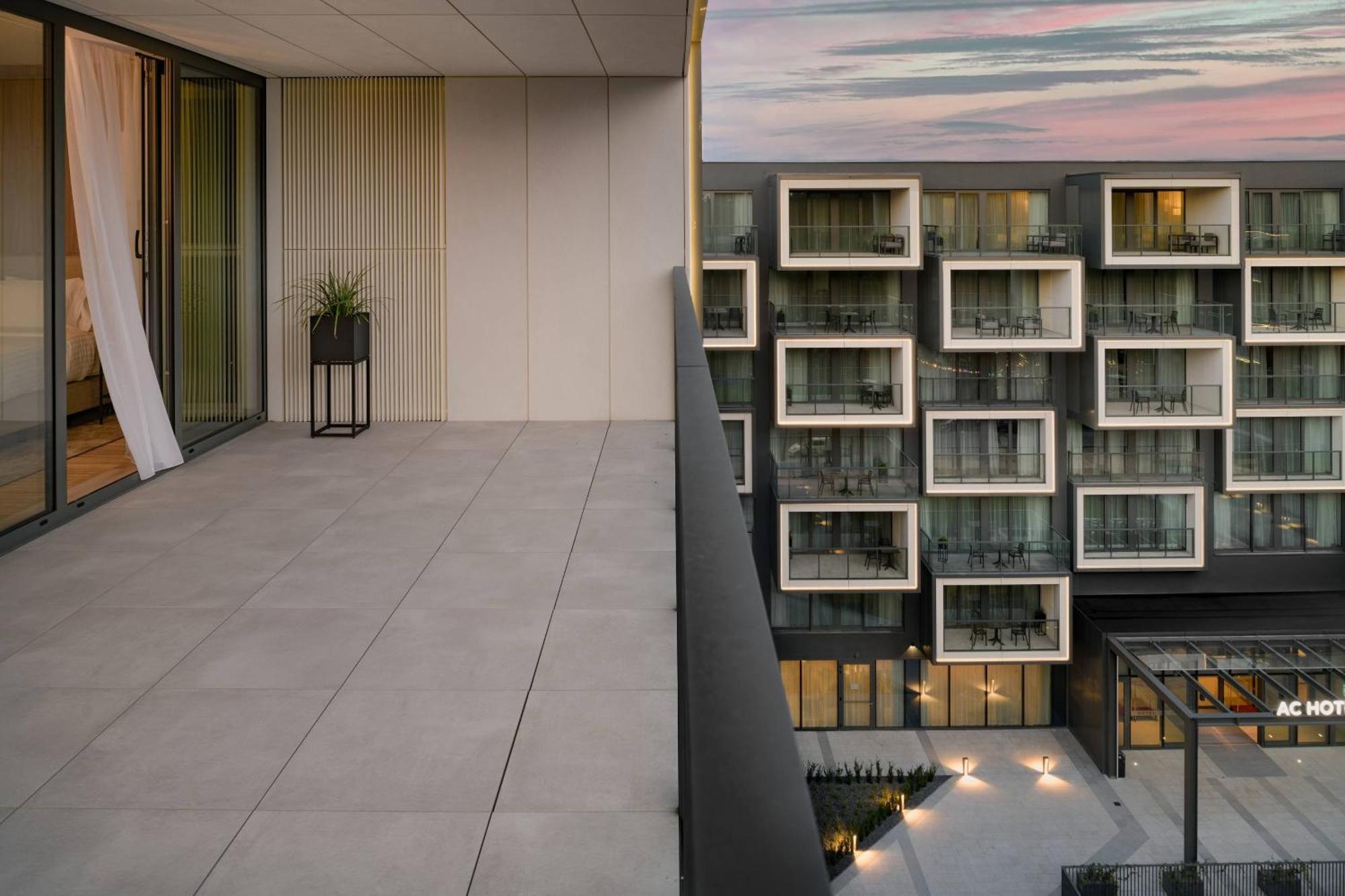 Ac Hotel By Marriott Cracovia Exterior foto